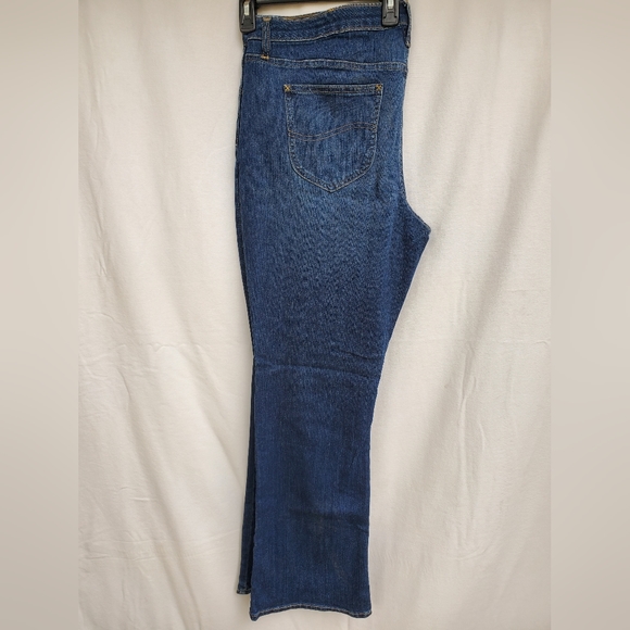 Lee Midrise Bootcut Jeans Indigo Women's Plus Size 20 - Picture 2 of 6